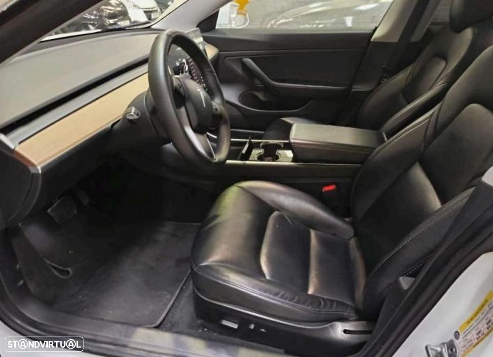 Tesla Model 3 Long Range AWD Dual Motor Performance - 2