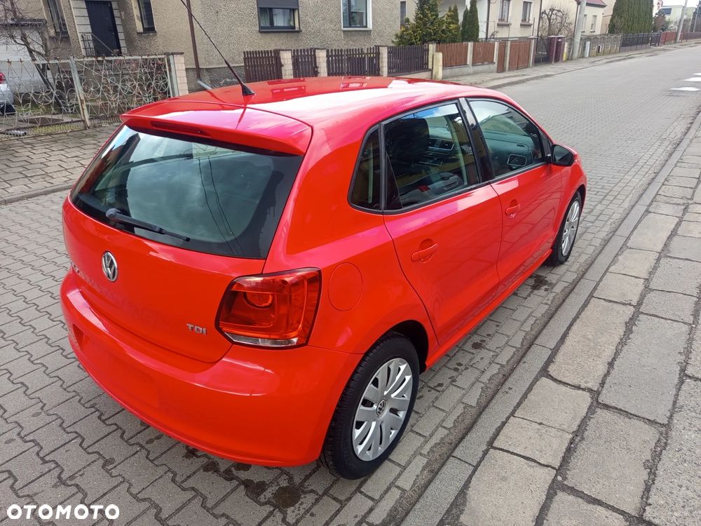 Volkswagen Polo 1.6 TDI Comfortline - 14
