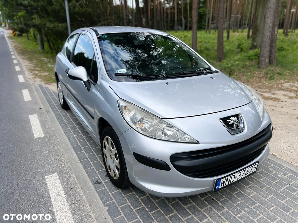 Peugeot 207 - 2