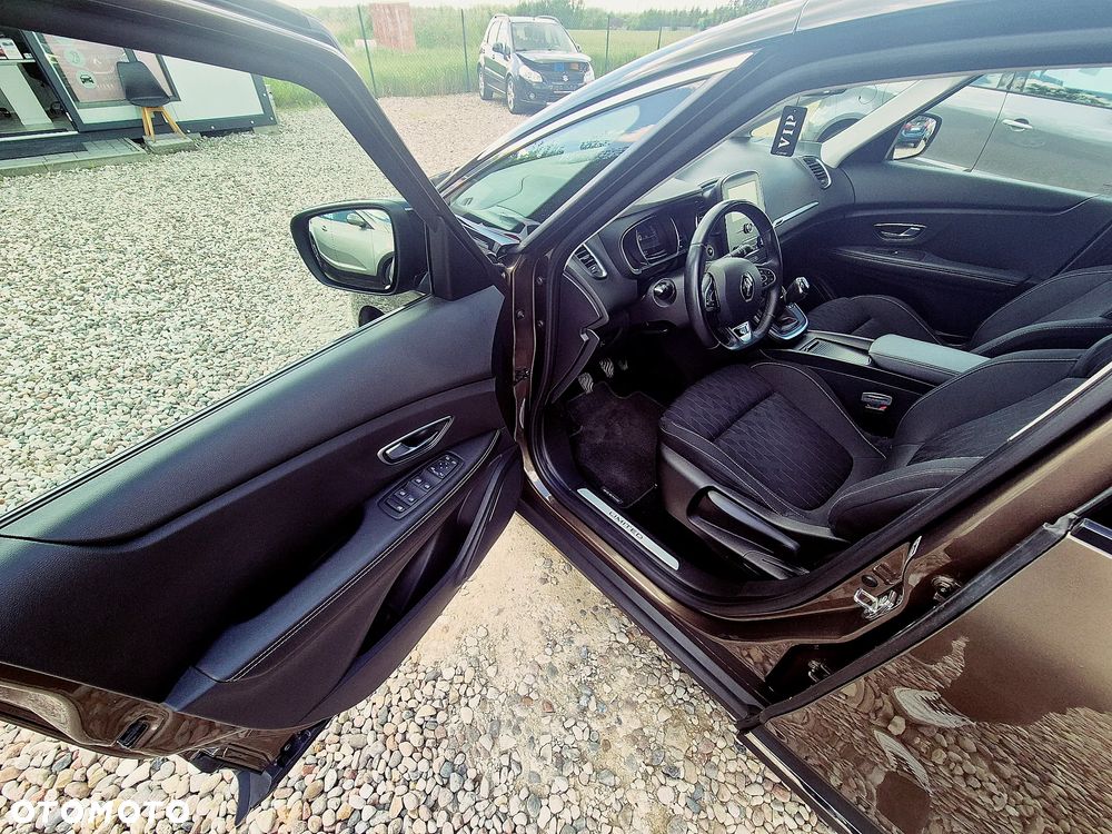 Renault Scenic TCe 140 GPF BUSINESS EDITION - 18
