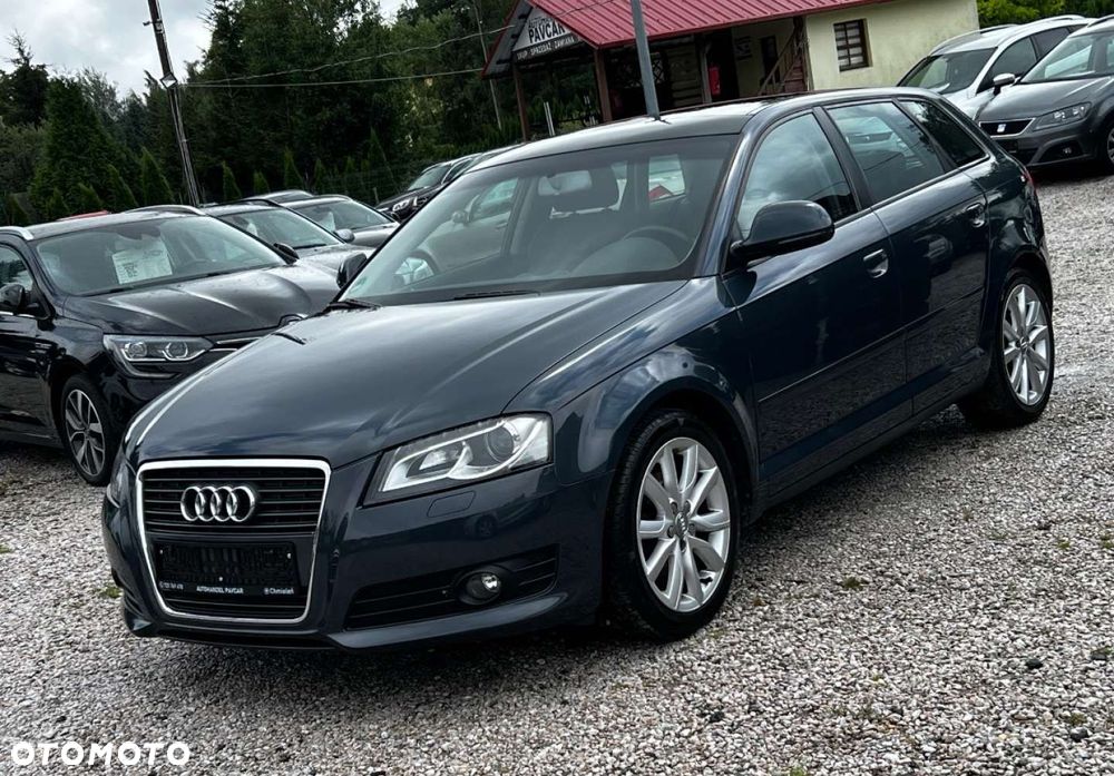 Audi A3 Sportback - 3