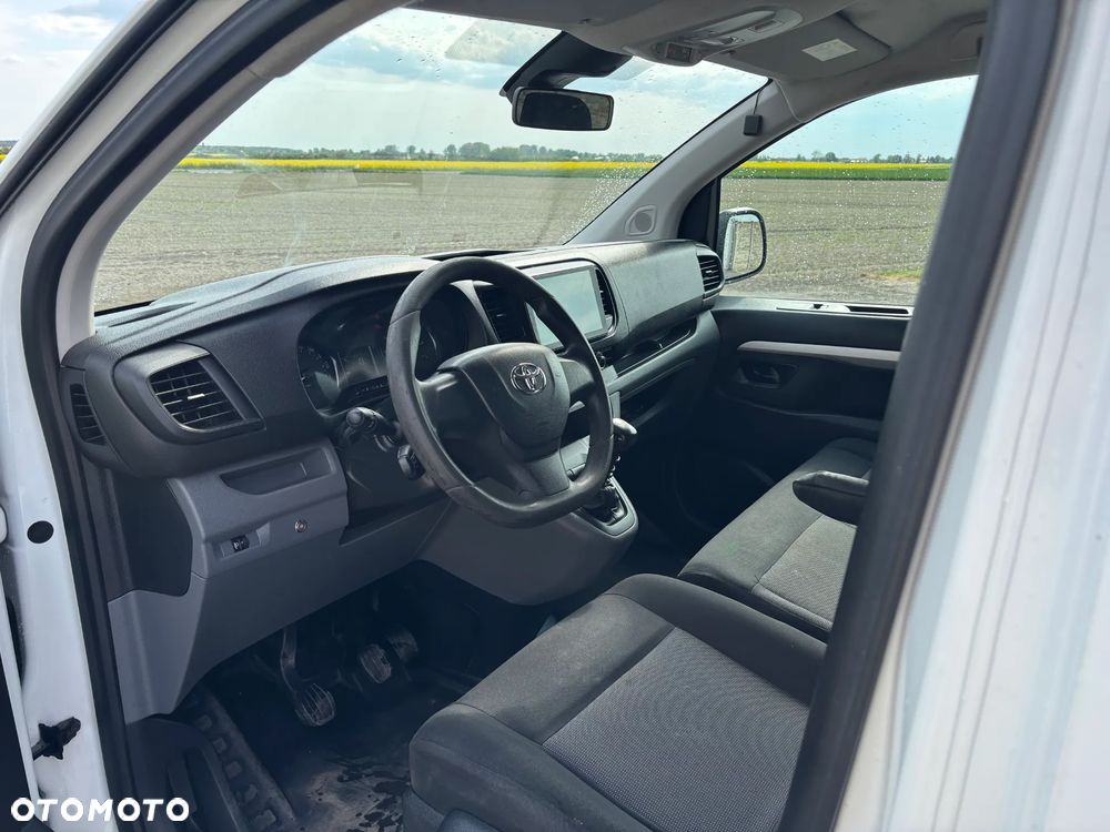 Toyota ProAce D-4D Medium 2,7t (bryg.) - 7