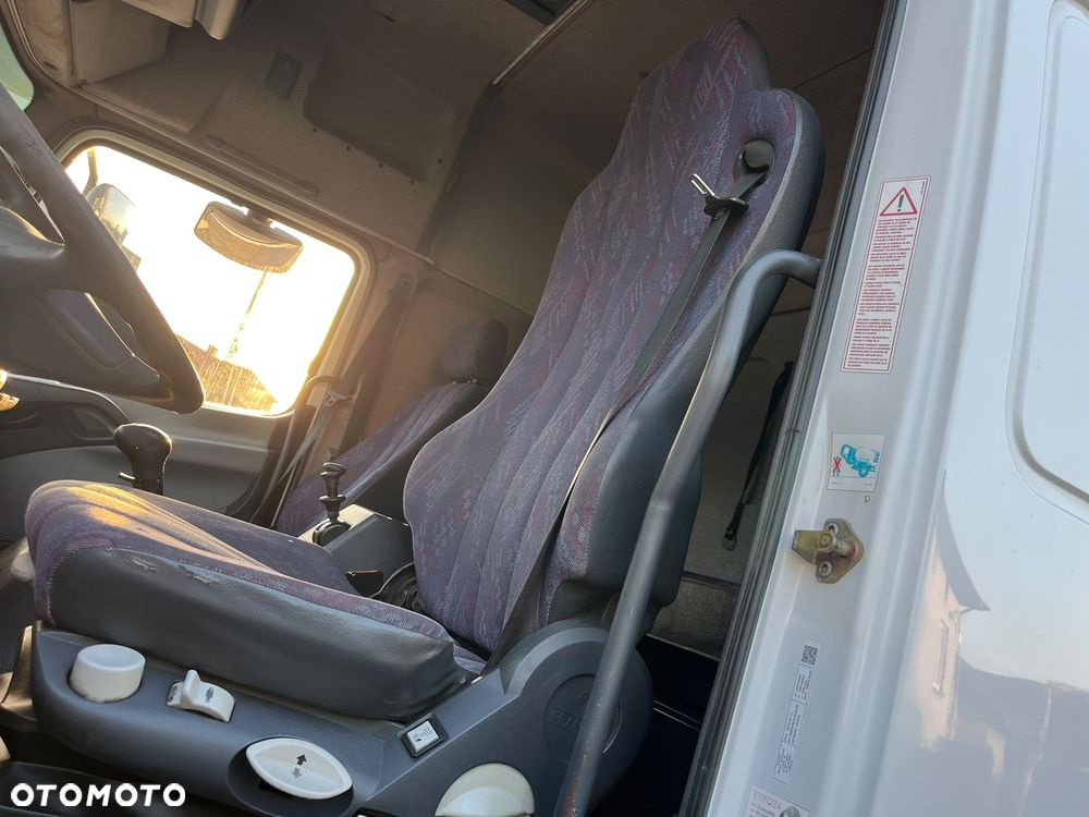Mercedes-Benz ATEGO 1528 MOTOR poi 6374 KABINA SYPIALNA FIRANKA DŁUGI  8,60 m - 17