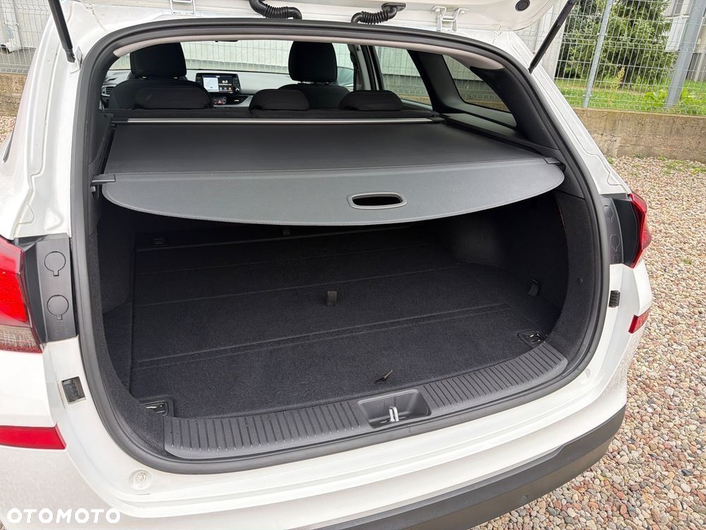 Hyundai i30 1.6 CRDI DCT EDITION 30 - 34