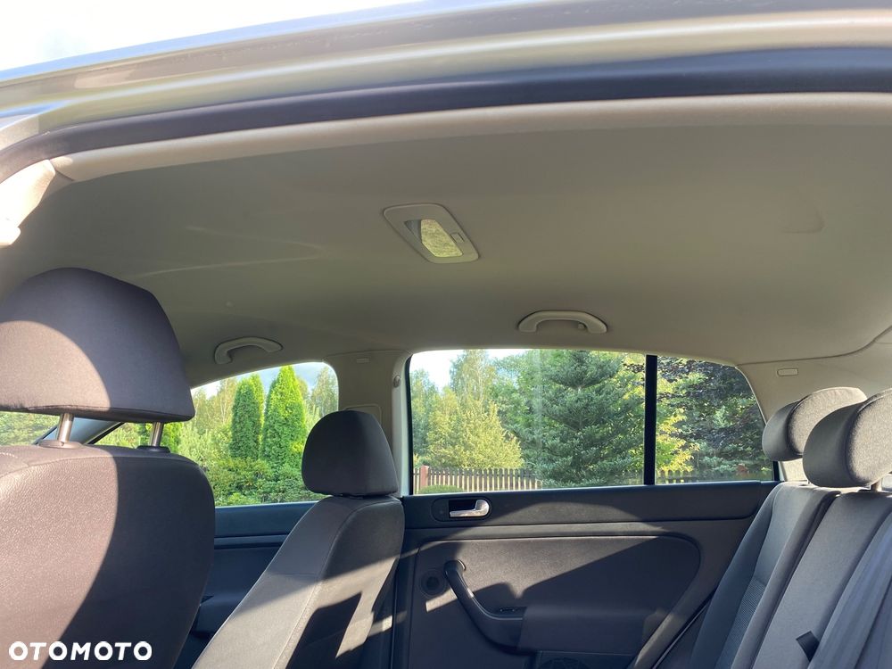 Volkswagen Golf Plus 2.0 TDI Trendline - 16