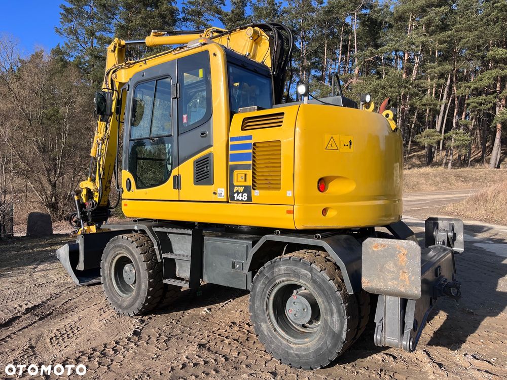 Komatsu PW148-10 - 4