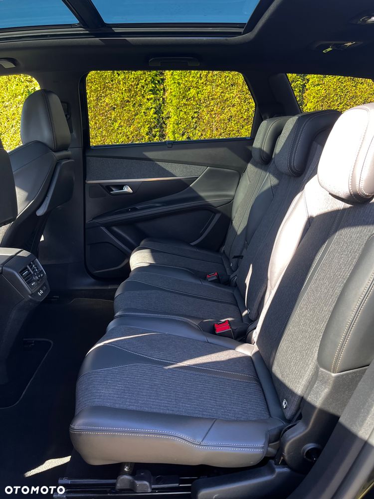 Peugeot 5008 - 16
