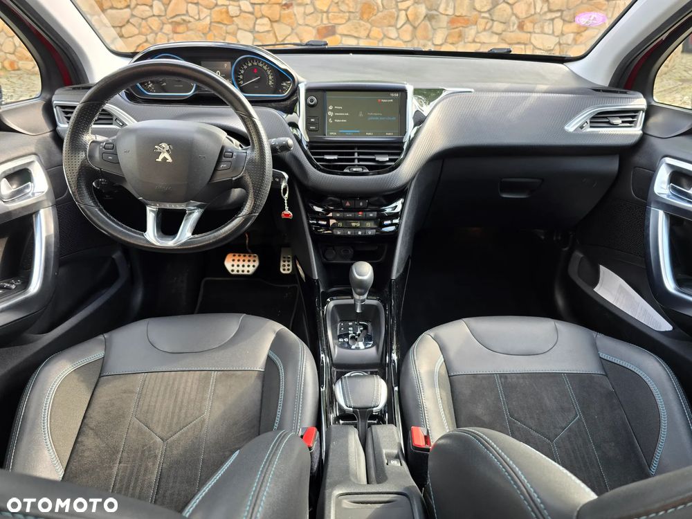 Peugeot 2008 PureTech 110 Stop&Start EAT6 Crossway - 10