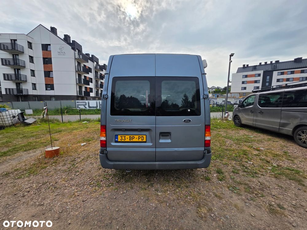 Ford Transit - 4