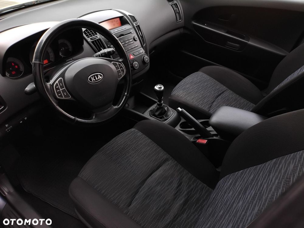 Kia Ceed 1.6 Crdi Optimum - 10