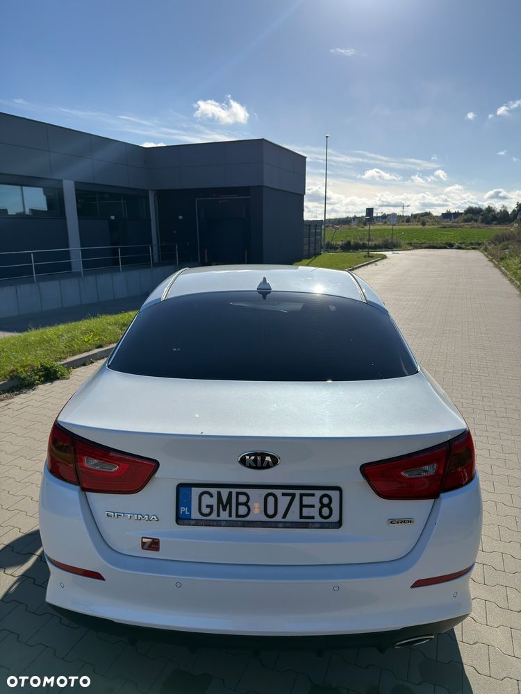 Kia Optima 2015 photo 3