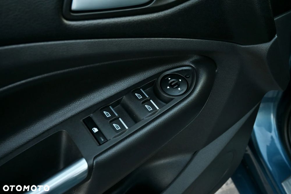 Ford Kuga 2.0 TDCi AWD ST-Line - 32