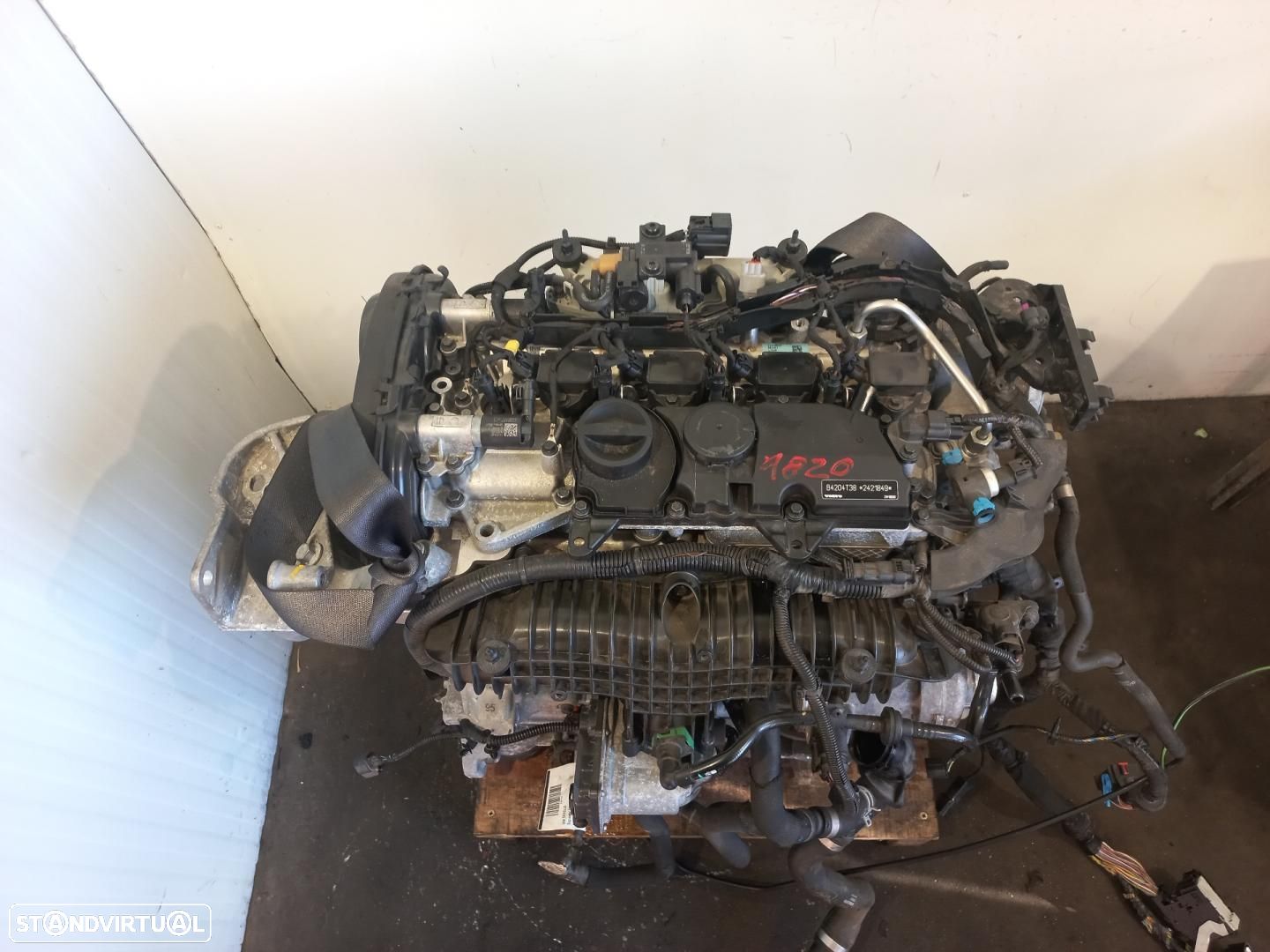 MOTOR COMPLETO VOLVO V40 REF. B4204T38 - 1