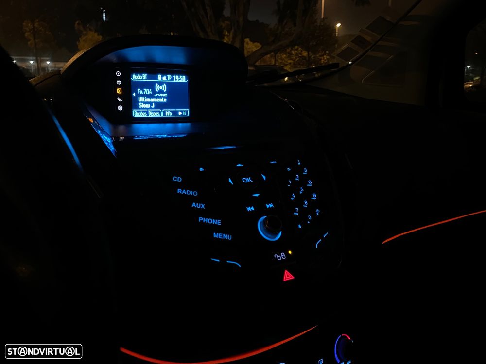 Ford Tourneo Courier 1.5 TDCi Titanium - 9