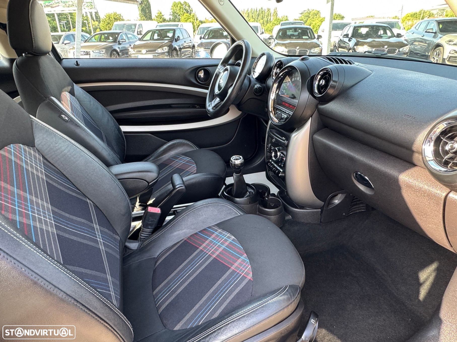 MINI Paceman Cooper D - 11