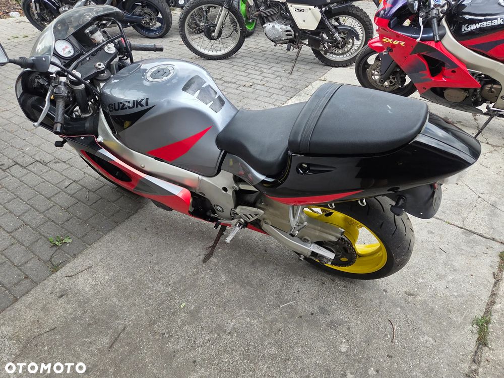Suzuki GSX-R - 5