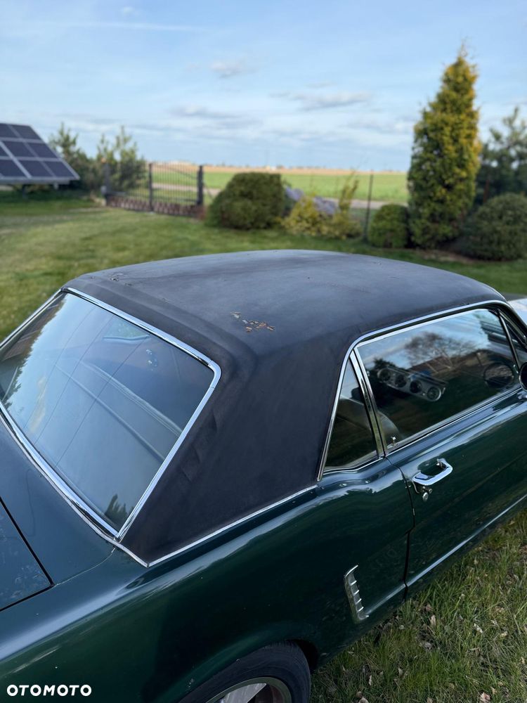 Ford Mustang - 7