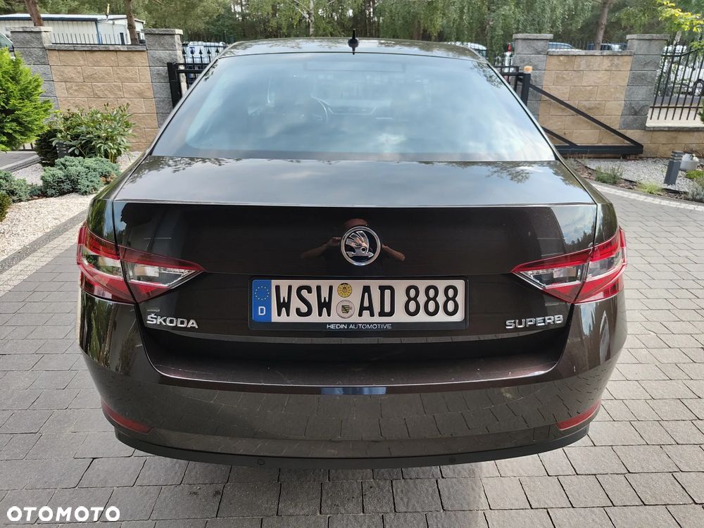 Skoda Superb 1.8 TSI DSG Style - 28