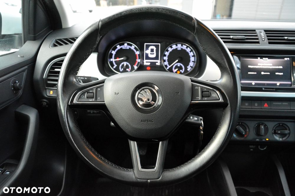 Skoda Fabia 1.0 Ambition - 11