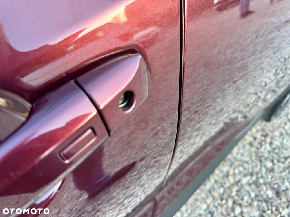 Nissan Juke 1.0 DIG-T N-Connecta DCT - 24