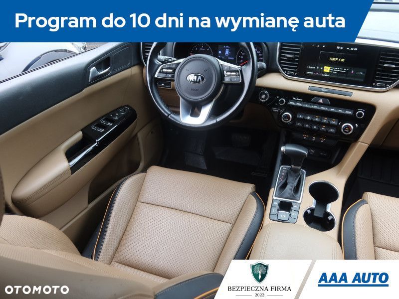 Kia Sportage - 8