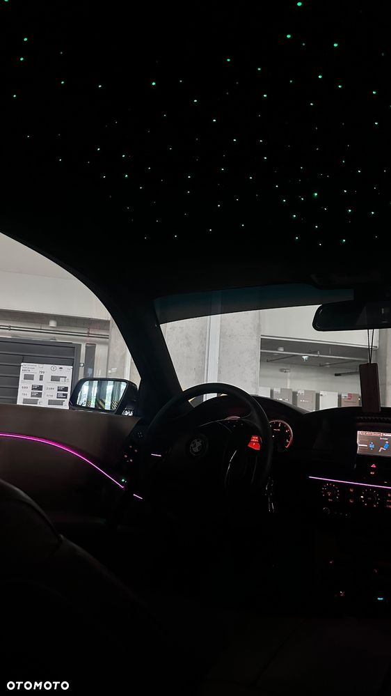 BMW Seria 5 525d - 22