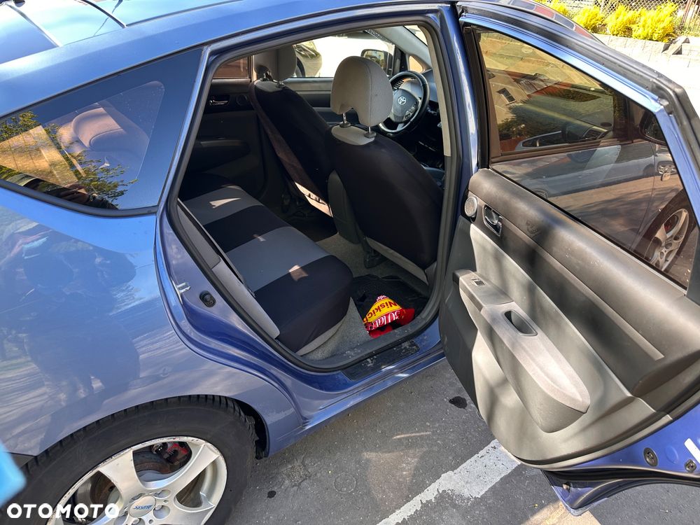Toyota Prius 1.5 VVT-i Sol - 2