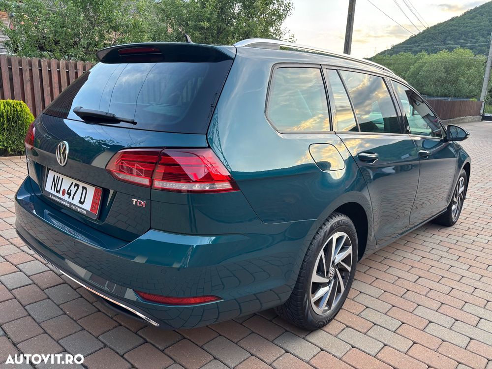 Volkswagen Golf 1.6 TDI DSG Sound - 3
