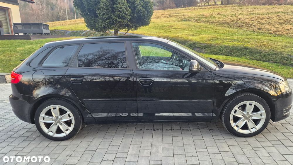Audi A3 Sportback 1.6 Ambition - 24