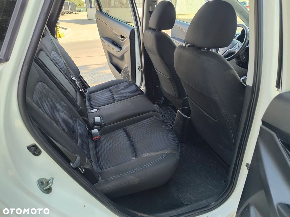 Hyundai ix20 1.4 CRDi blue Comfort - 7