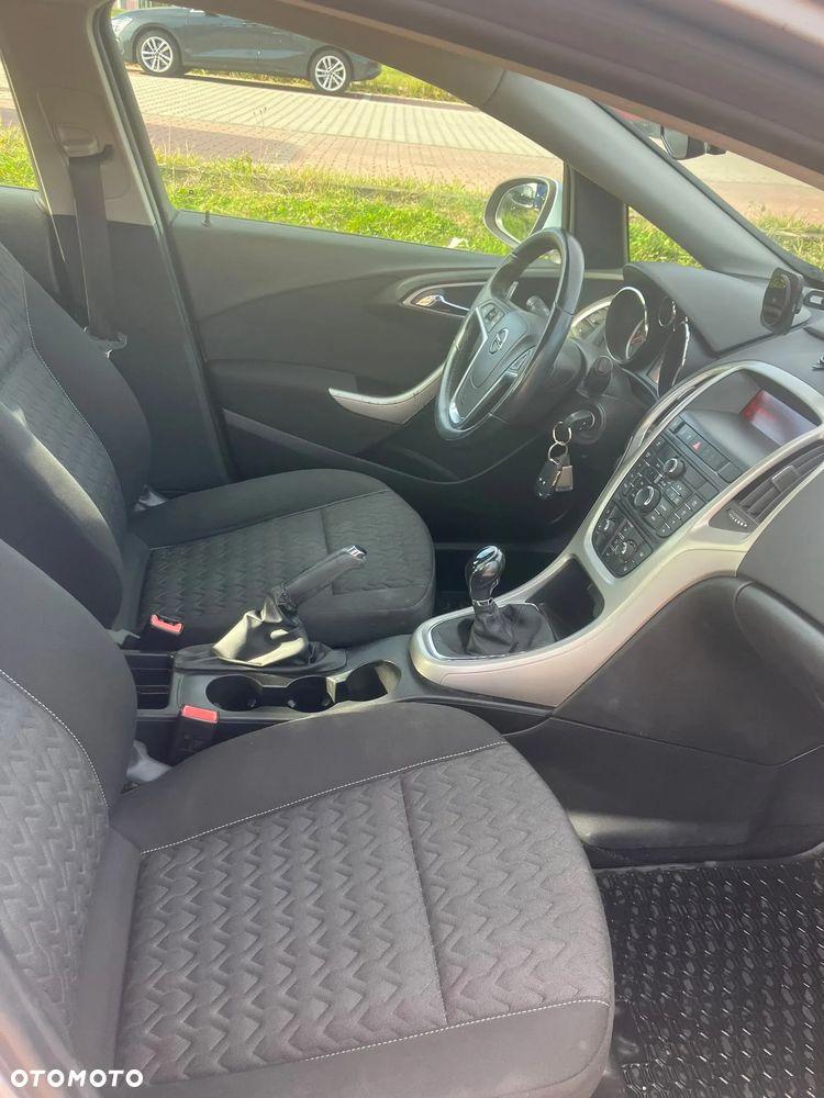 Opel Astra - 28