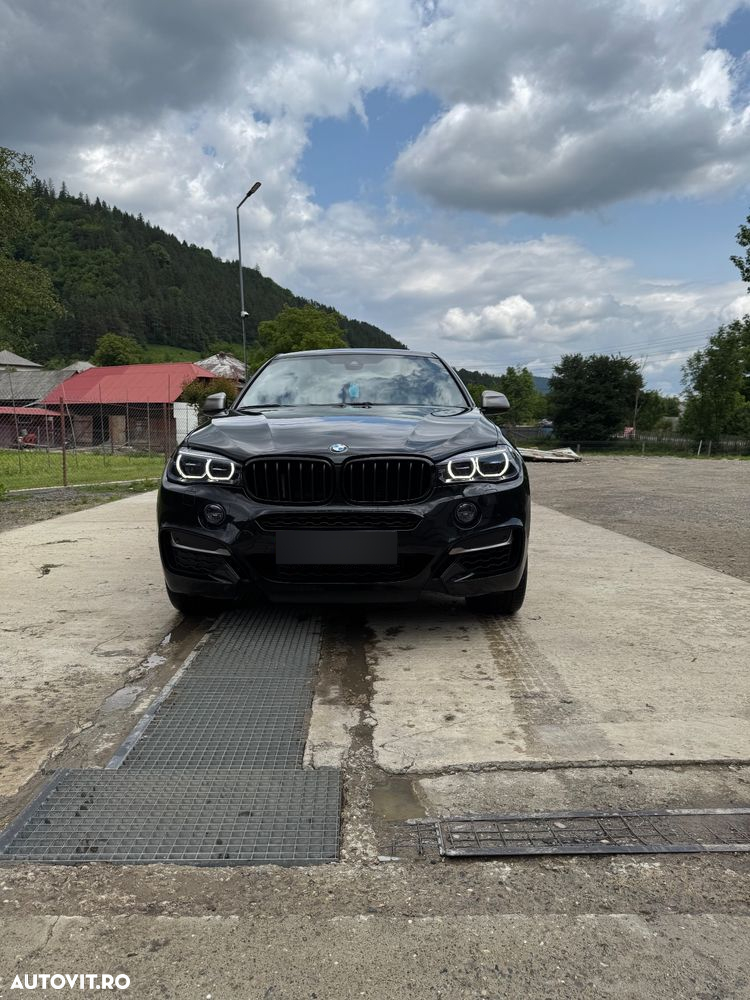 BMW X6 M M50d - 14