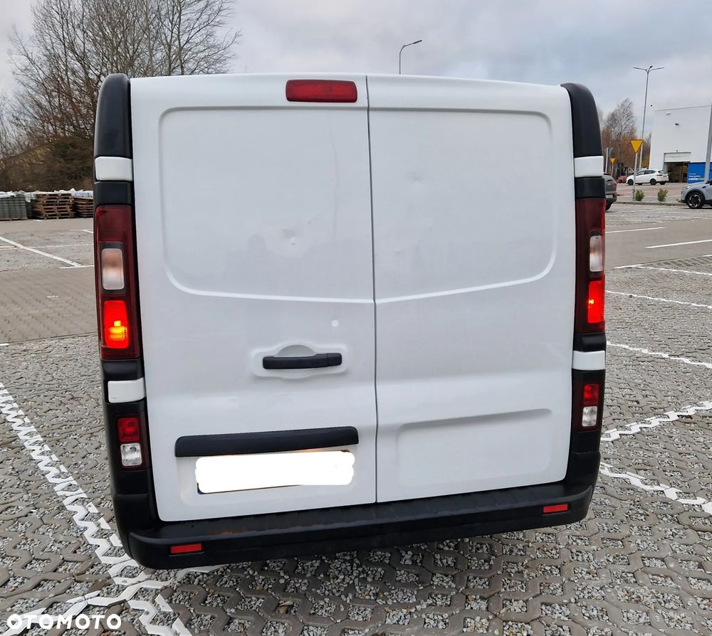Renault Trafic - 18