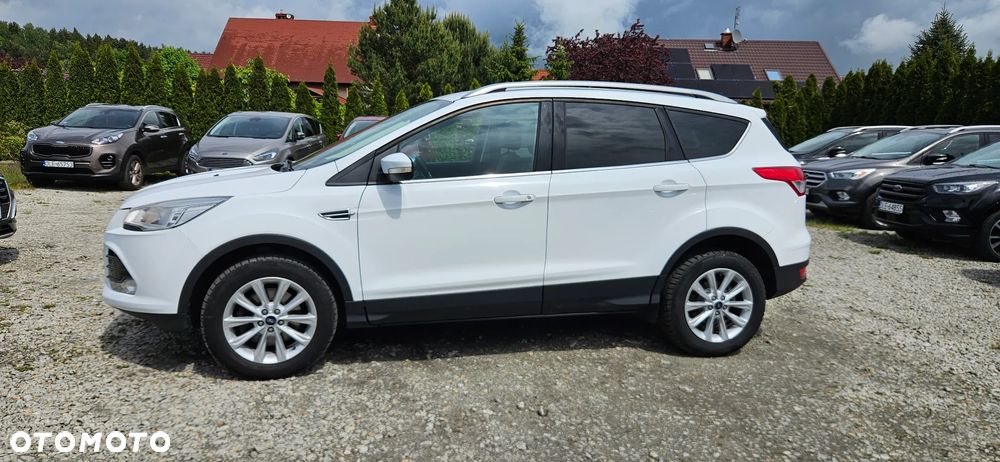 Ford Kuga 2.0 TDCi FWD Titanium - 16