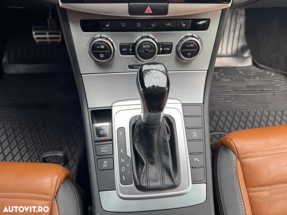 Volkswagen Passat CC 2.0 TDI BlueMotion Technology DSG - 18
