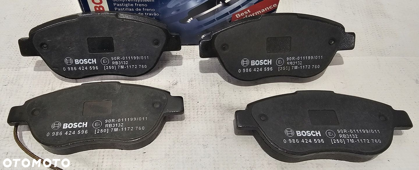 NOWE KLOCKI HAMULCOWE PRZÓD ABARTH / FIAT / LANCIA - 0986424596 - 4