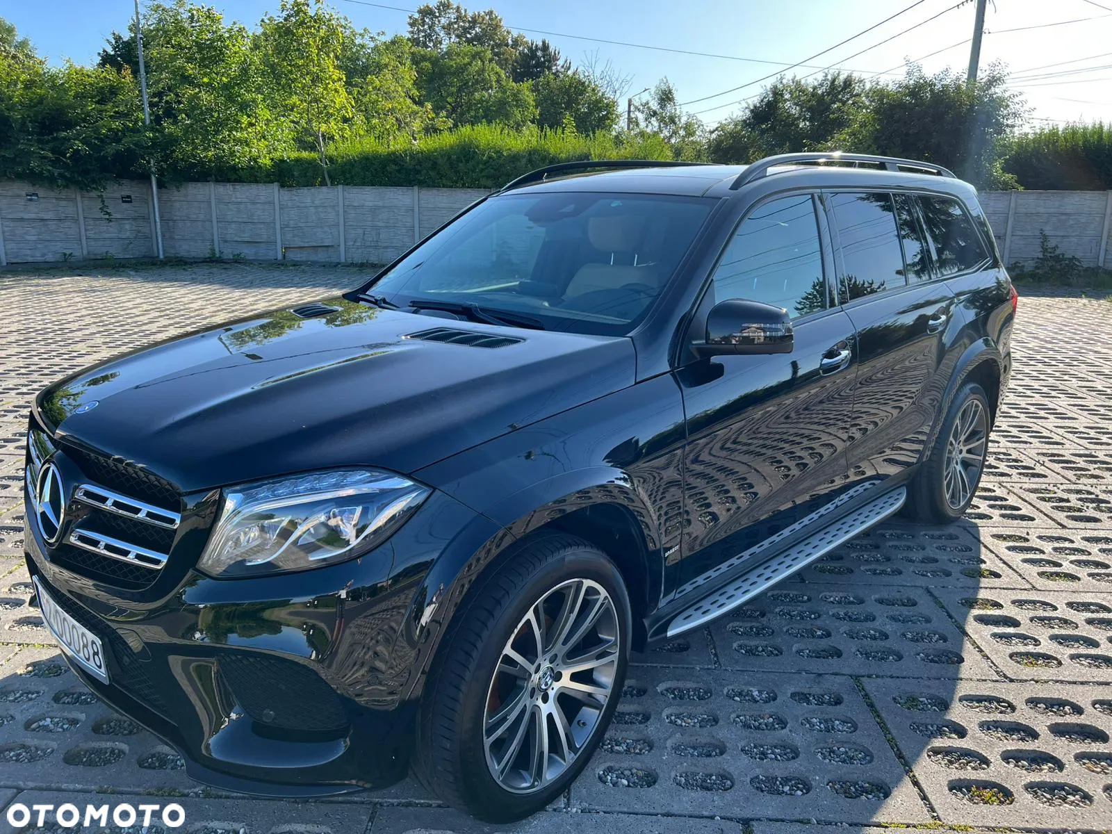 Mercedes-Benz GLS 350 d 4-Matic - 21