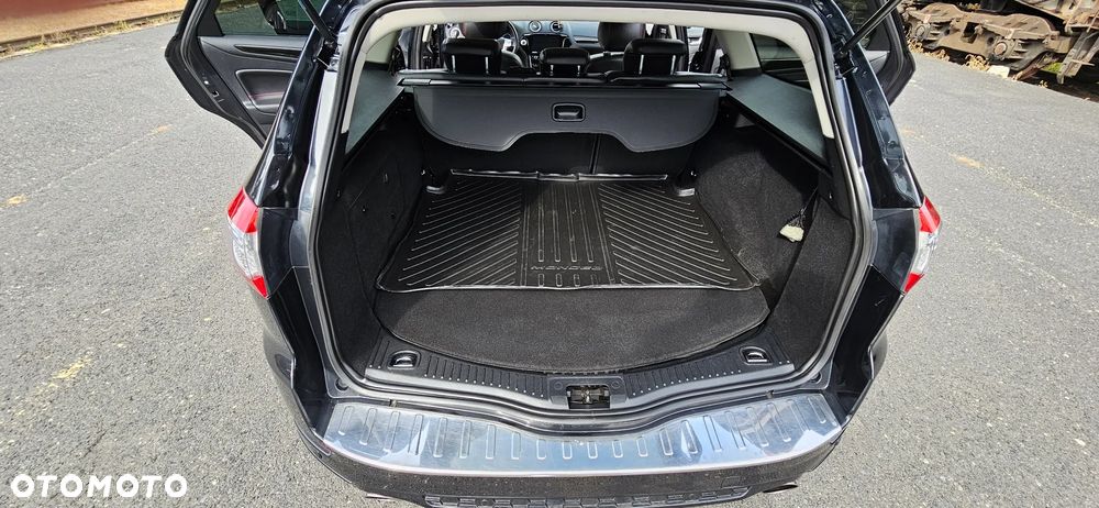 Ford Mondeo 2.2 TDCi Platinium X Plus (Titanium) - 13