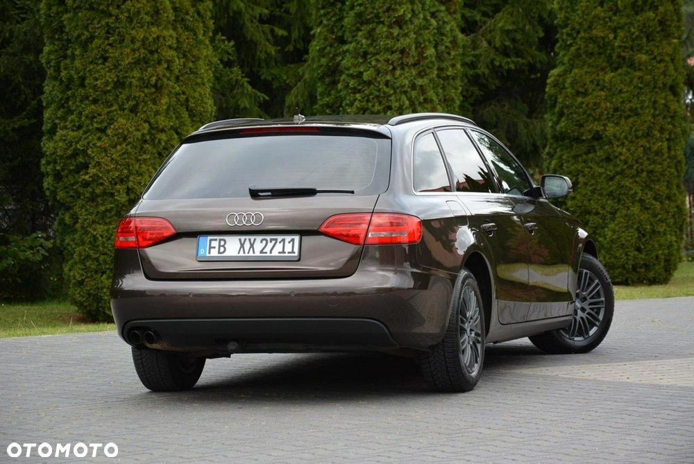 Audi A4 Avant - 14