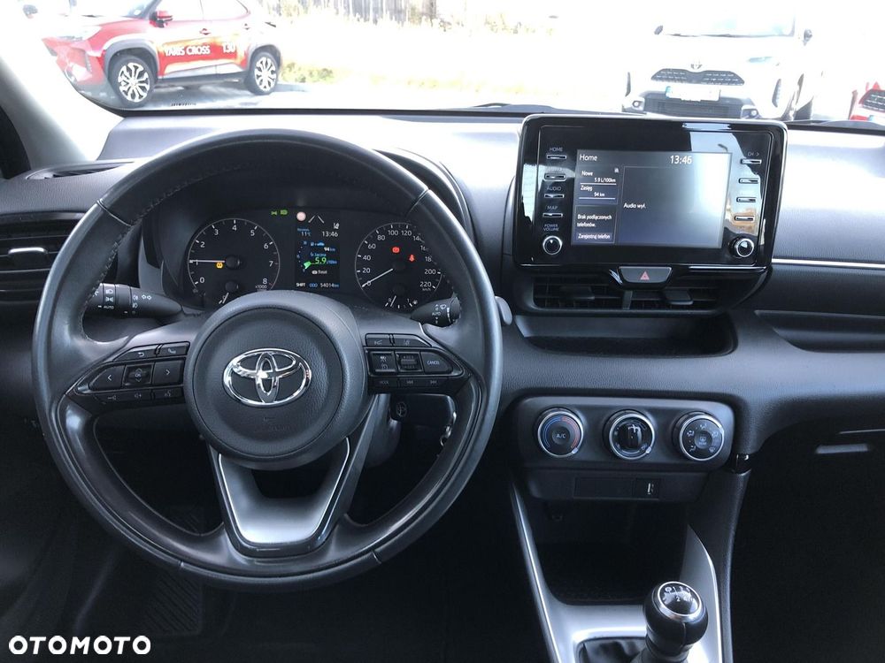 Toyota Yaris - 12