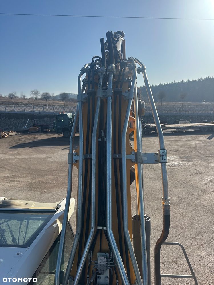 Liebherr 922 - 14