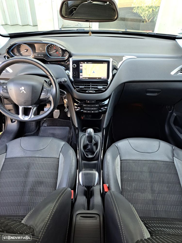 Peugeot 2008 1.6 BlueHDi Allure - 9