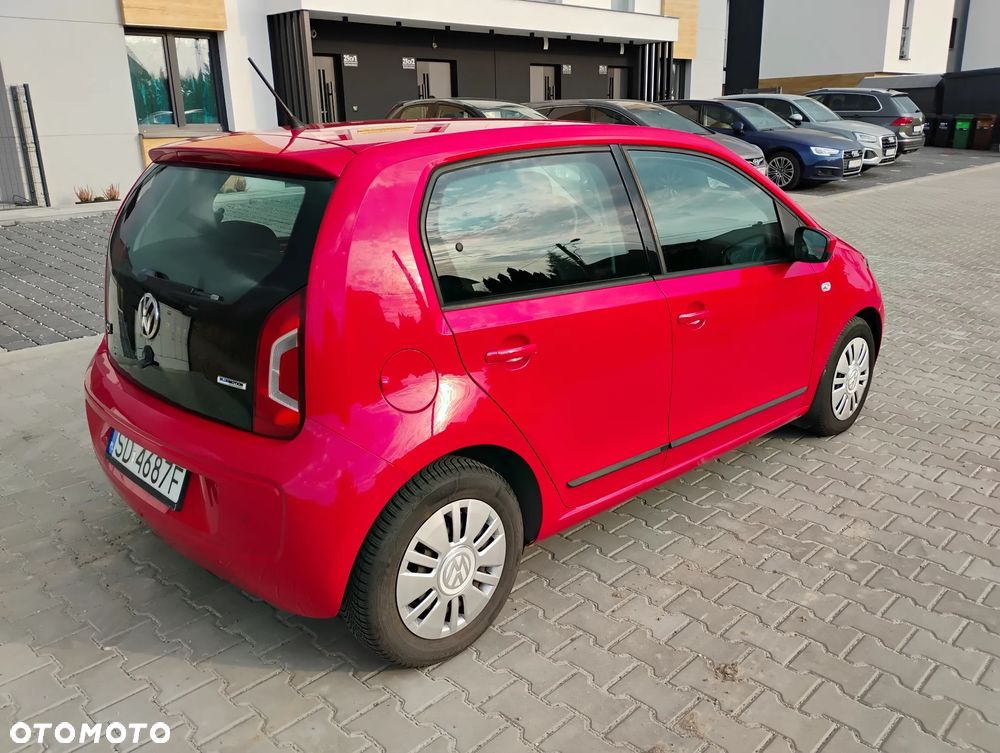 Volkswagen up! BlueMotion Technology high - 5