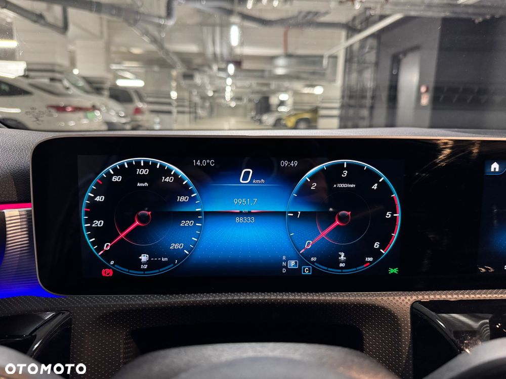 Mercedes-Benz Klasa A 180 d AMG Line 7G-DCT - 9