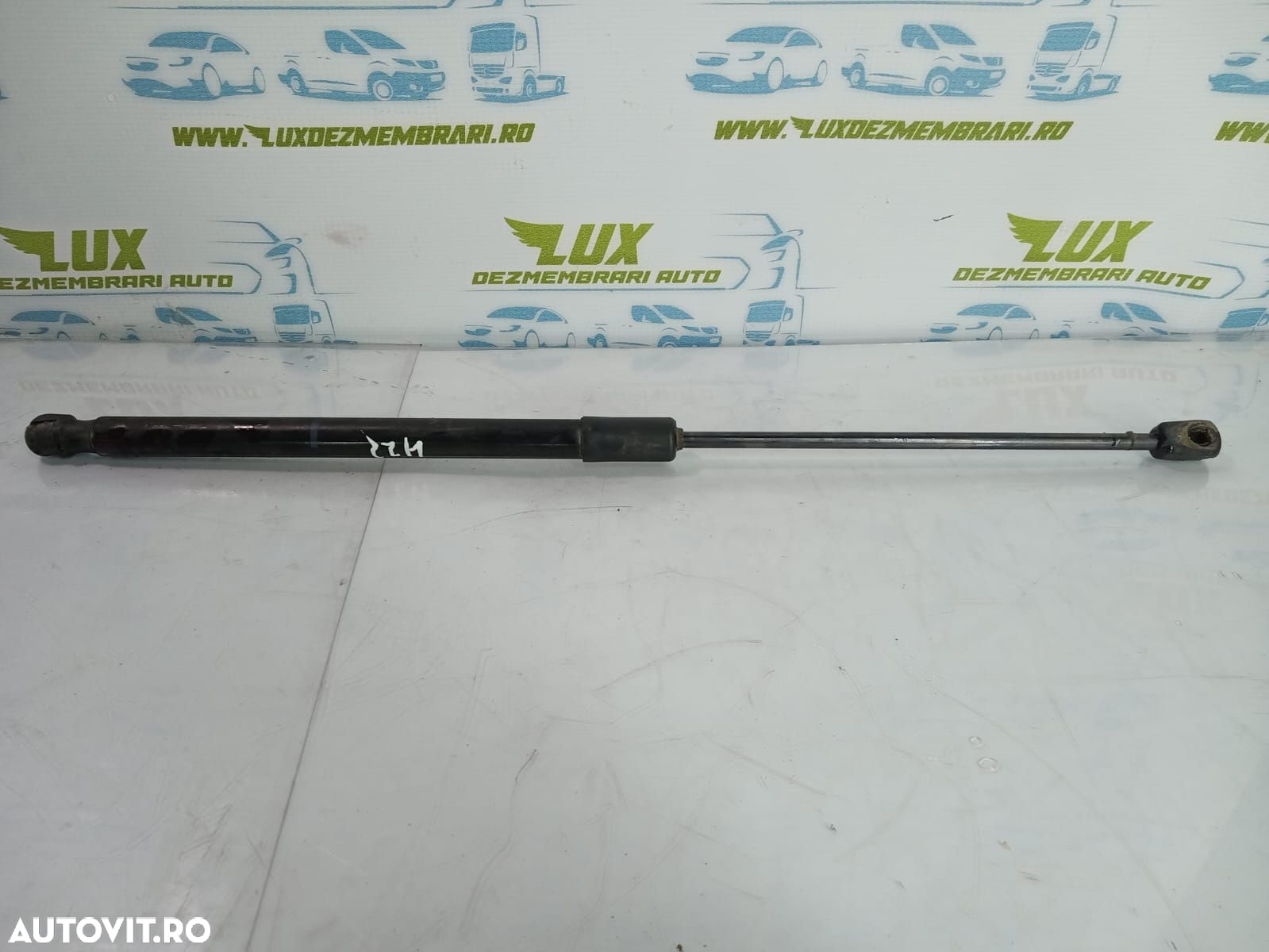 Amortizor portbagaj 8x482755202S Audi A1 8X  [din 2010 pana  2014] - 2