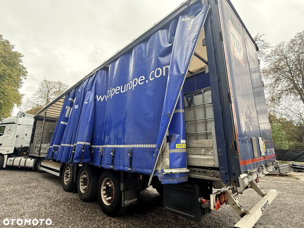 Schmitz Cargobull SCB S3T - 3