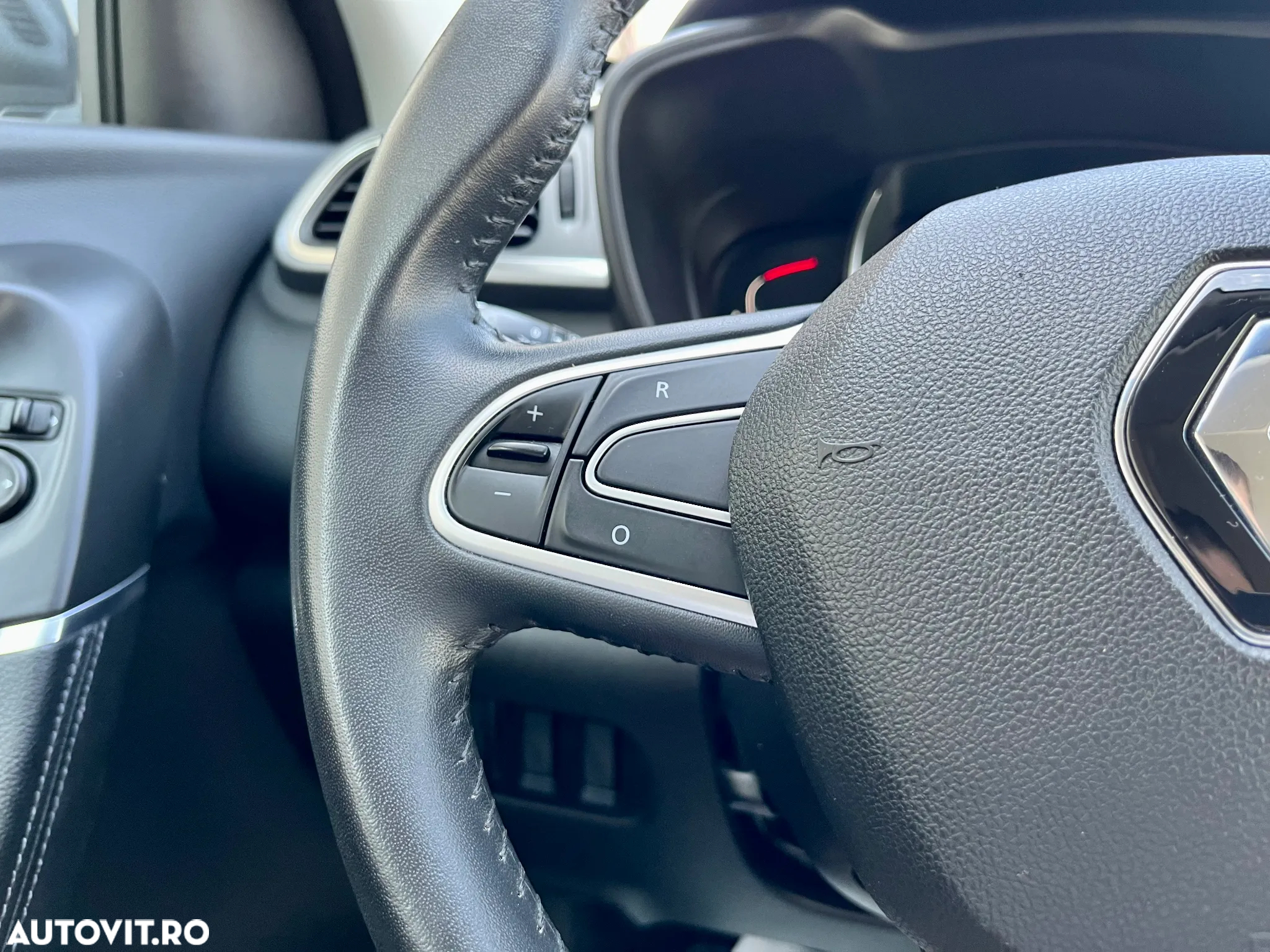 Renault Kadjar 1.5 DCI Zen - 15