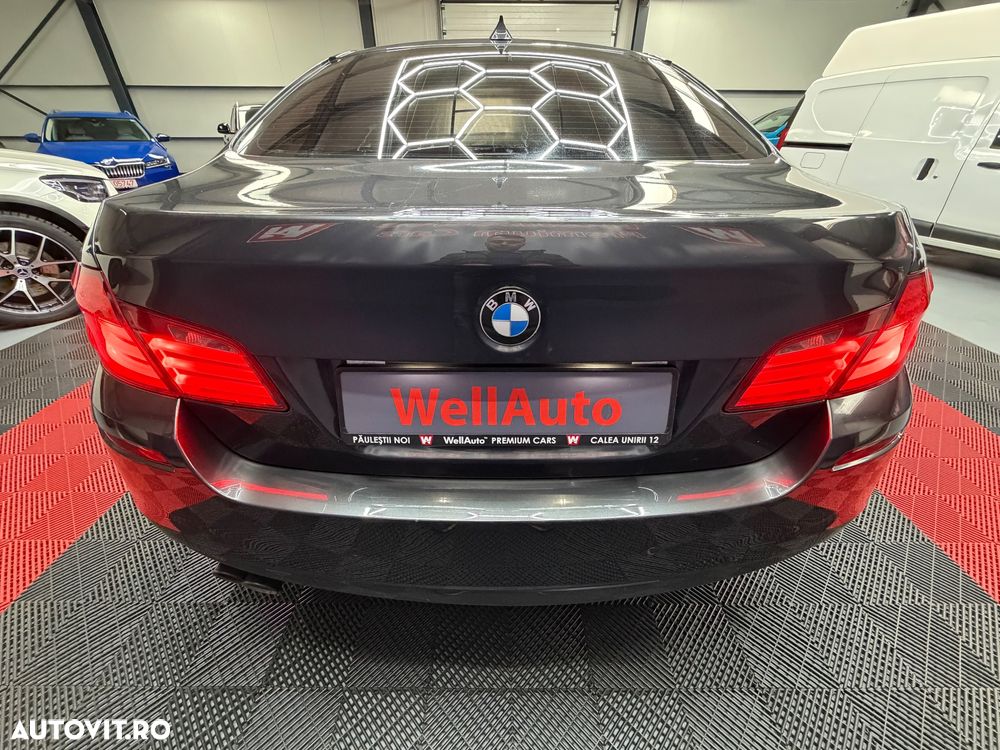 BMW Seria 5 520d Sport-Aut. - 5