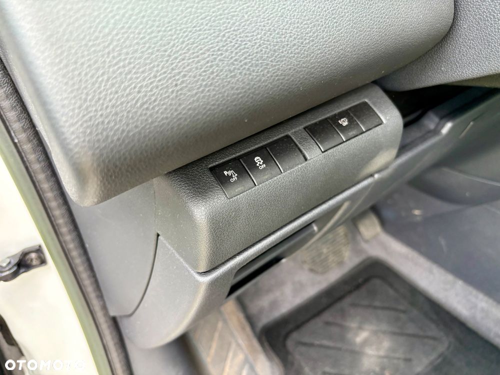 Peugeot 3008 Hybrid4 - 19