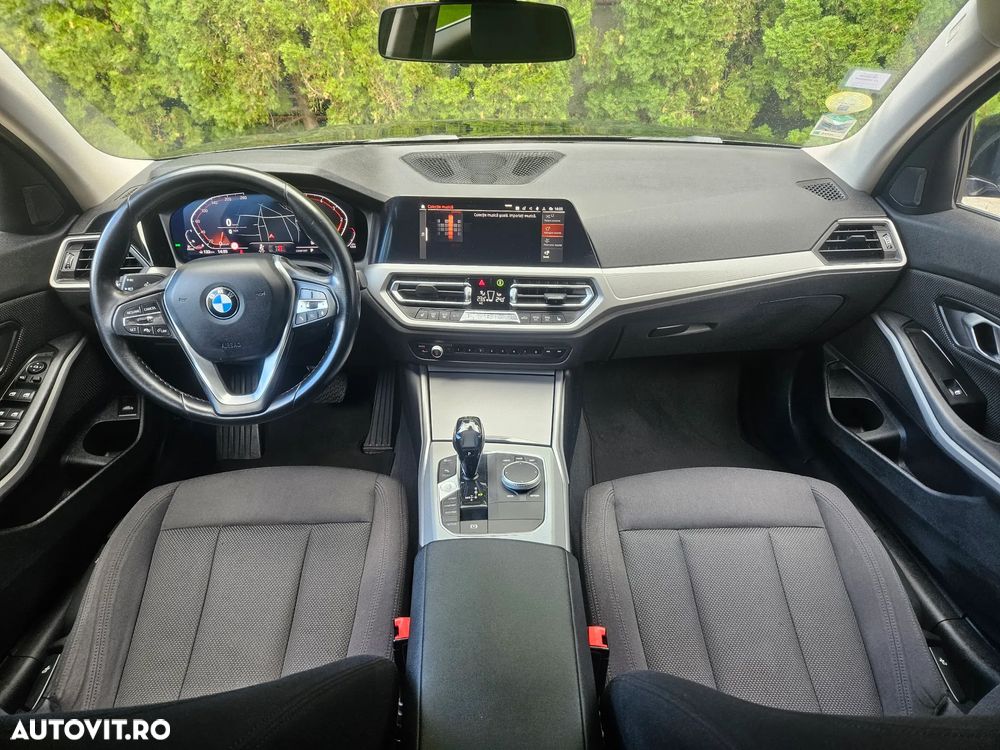BMW Seria 3 320d Touring xDrive Aut. Sport Line - 13